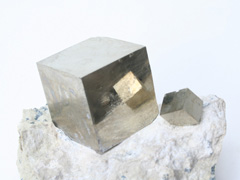 황철석-1(pyrite) 사진