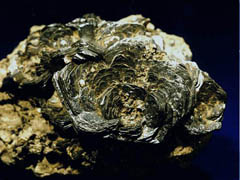 적철석(hematite) 사진