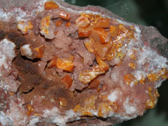 울페나이트(wulfenite) 사진
