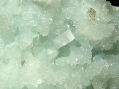 어안석(apophyllite) 사진