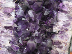 자수정(amethyst) 사진